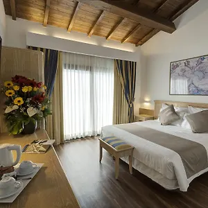 Orologio Hotel